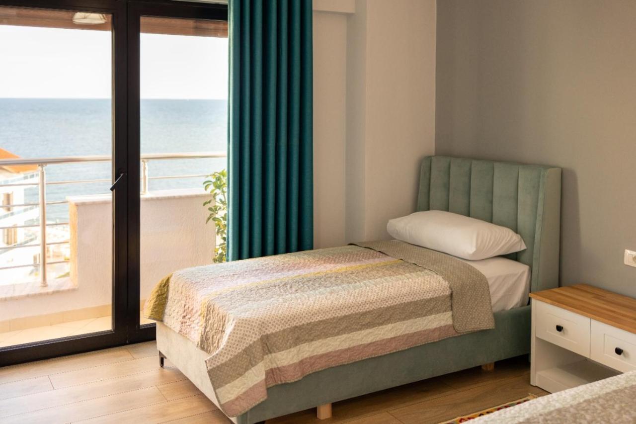 Apartment Martini Durrës Zewnętrze zdjęcie